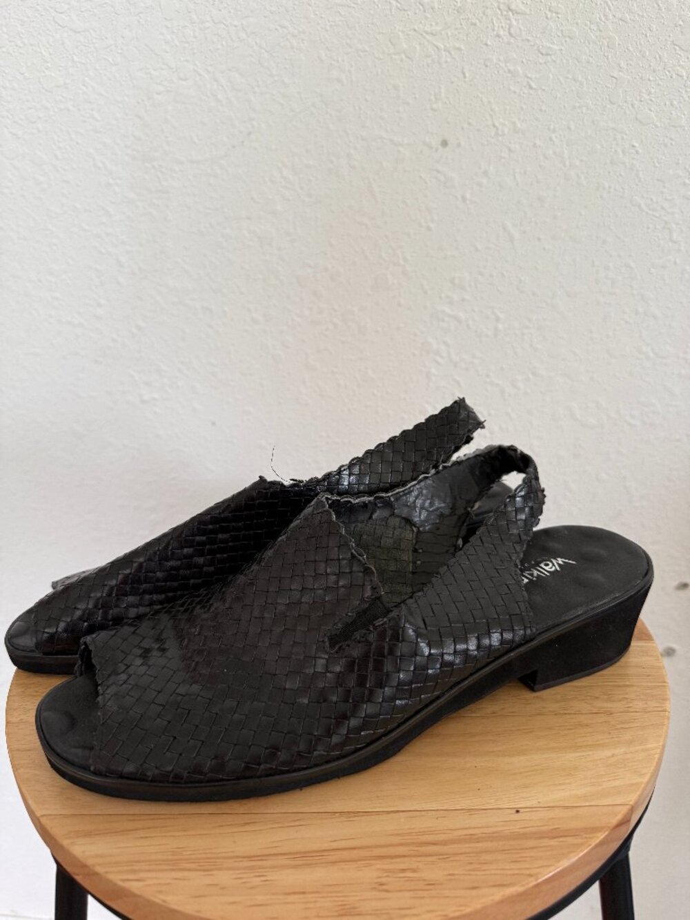 Walking Cradles Black Slingback Woven Loafers Peep Toe Heels Size 10 Slip Ons